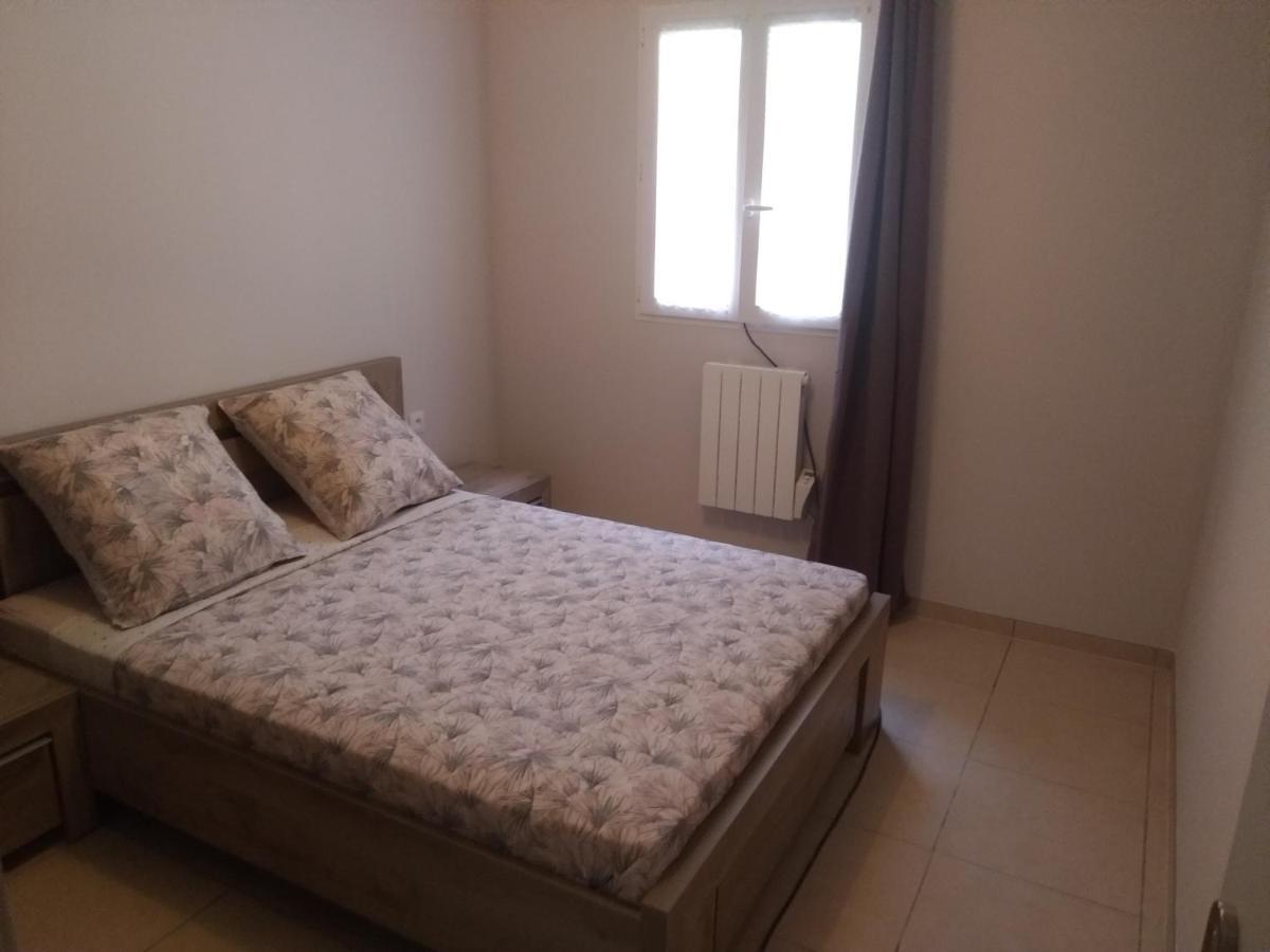 Appartement Meuble Proche De Cassis Roquefort-la-Bédoule Eksteriør billede
